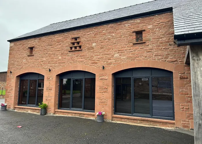 Blencathra Barn 度假居 *